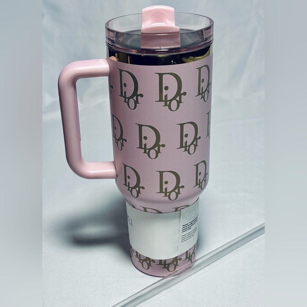 Stanley Flowstate H2.0 40oz Quencher Tumbler DIOR Light Pink Gold New In Box - Picture 2 of 6